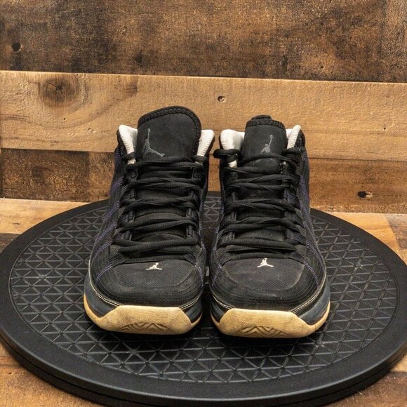 NIKE AIR JORDN TAKE FLIGHT KIDS ATHLETIC SHOES BASKETBALL BLACK PURPLE SIZE 6Y - Picture 2 of 9